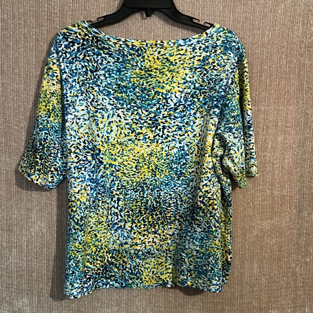 ❤️4/$25 Rafaella top - Picture 6 of 8